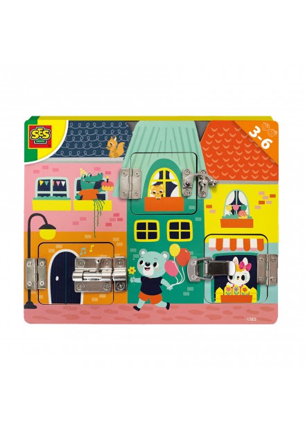 SES houten puzzel met slotjes